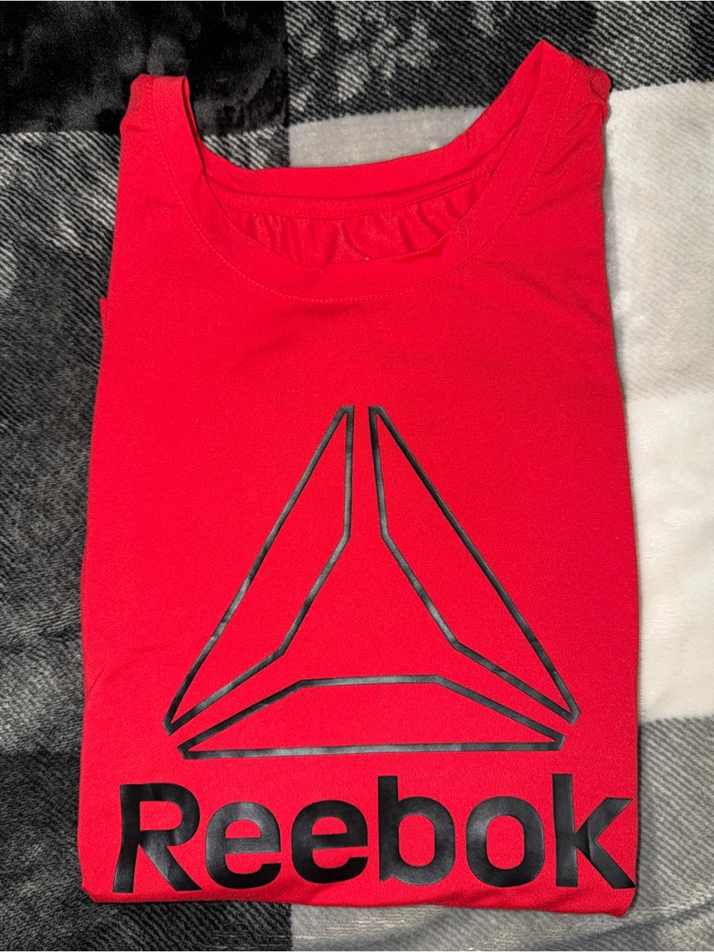 Women’s Medium Reebok Red Athletic Cut Off Tank Top with Logo Graphic